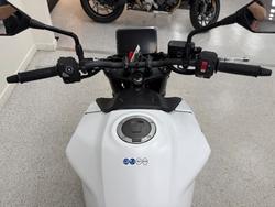 2025 Honda CB750 (HORNET) White