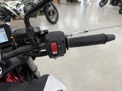 2025 Honda CB750 (HORNET) White