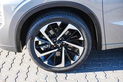 2023 Mitsubishi Outlander Exceed Tourer