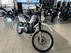 2021 Suzuki DR650SE DR White