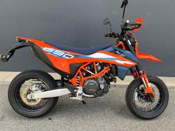 KTM 690 SMC R