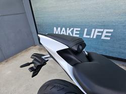 2023 Yamaha YZF-R7LA White