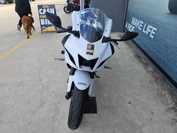 2023 Yamaha YZF-R7LA White