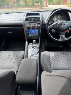 2001 Lexus IS 200 GXE10R Spectra Gold