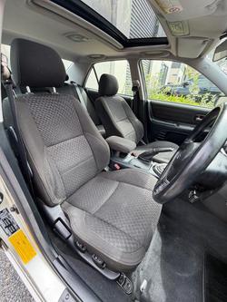 2001 Lexus IS 200 GXE10R Spectra Gold