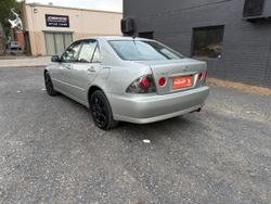 2001 Lexus IS 200 GXE10R Spectra Gold
