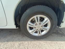 2022 LDV G10 + SV7C Blanc White