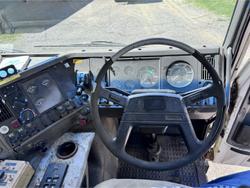 1998 Volvo Fl7