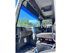 1998 Volvo Fl7