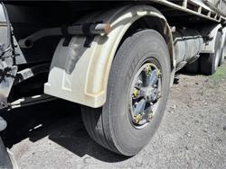 1998 Volvo Fl7