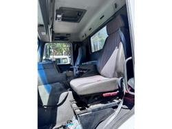 1998 Volvo Fl7