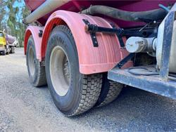 2002 Iveco Acco 2350G