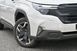 2025 Subaru Forester Hybrid S6 MY26 AWD Crystal White