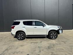 2020 Isuzu MU-X LS-T