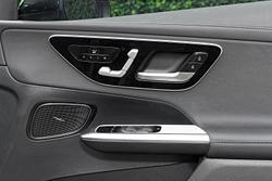 2025 Mercedes-Benz GLC-Class GLC300