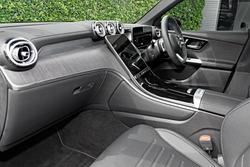 2025 Mercedes-Benz GLC-Class GLC300