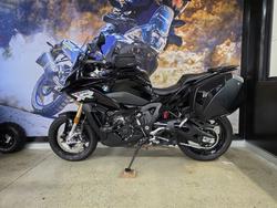 2025 BMW Motorrad S 1000 XR BLACK