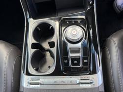 2021 Kia Carnival Platinum KA4 MY21 Snow White Pearl