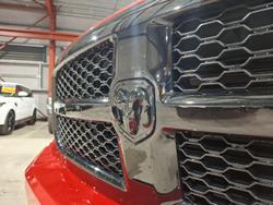2022 RAM 1500 Express RamBox DS MY22 4X4 Dual Range Flame Red