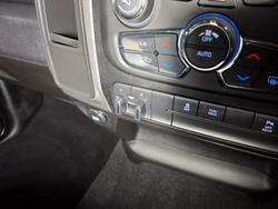 2022 RAM 1500 Express RamBox DS MY22 4X4 Dual Range Flame Red