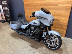 2024 HARLEY-DAVIDSON FLHX STREET GLIDE (117)