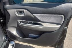 2017 Mitsubishi Triton GLS