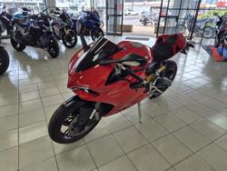 2015 Ducati 899 Panigale Panigale Red