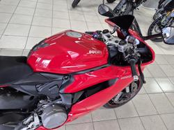 2015 Ducati 899 Panigale Panigale Red