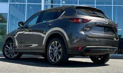 2022 Mazda CX-5 Akera