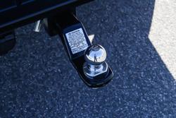 2025 Toyota Hilux SR5 48V