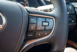 2025 Lexus ES 300h Sports Luxury