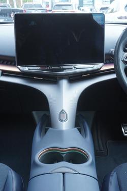 2024 CUPRA Tavascan VZ