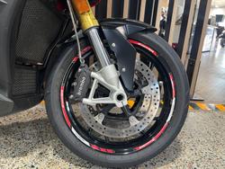 2019 BMW Motorrad S 1000 XR RACING RED