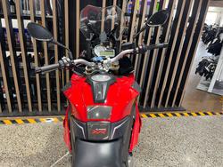 2019 BMW Motorrad S 1000 XR RACING RED