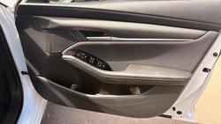 2023 Mazda 3 G20 Pure