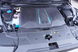 2023 Hyundai IONIQ 5 Essential