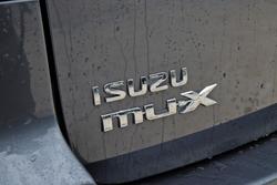 2020 Isuzu MU-X LS-T