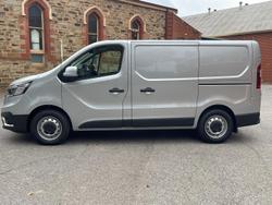 2026 Renault Trafic Premium