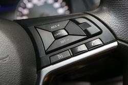 2021 Nissan Navara SL