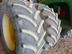 2004 John Deere 9420