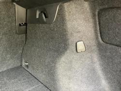 2022 Volvo XC40 T5 R-Design