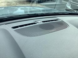 2022 Volvo XC40 T5 R-Design