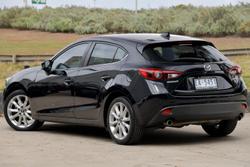 2016 Mazda 3 SP25 GT