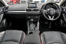 2016 Mazda 3 SP25 GT