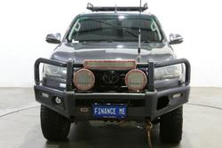 2019 Toyota Hilux SR5