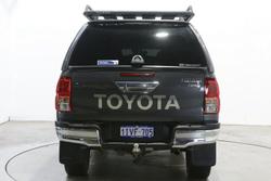 2019 Toyota Hilux SR5