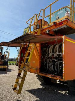 2009 Hitachi Ah 400D