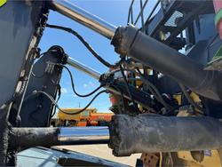 2019 Komatsu 375A-8