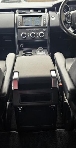 2017 Land Rover Discovery TD6 SE Series 5 MY17 4X4 Dual Range Fuji White