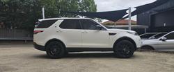 2017 Land Rover Discovery TD6 SE Series 5 MY17 4X4 Dual Range Fuji White